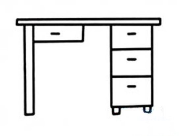 幼儿书桌简笔画图片